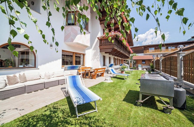 Ferienwohnung 'Sonnenparadies 1' mit Bergblick, WLAN & Garten