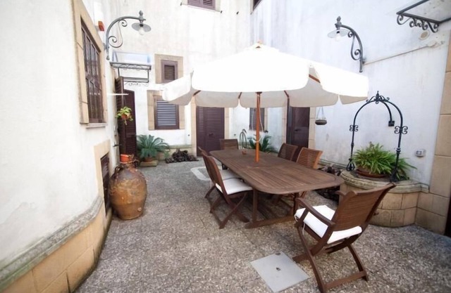 Ferienwohnung Specchia für 2 - 4 Personen mit 1 Schlafzimmer - Ferienwohnung