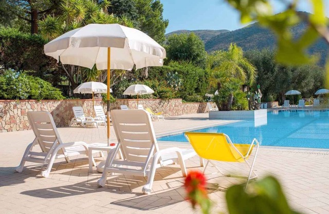 Ferienwohnung inmitten mediterraner Natur mit Grill