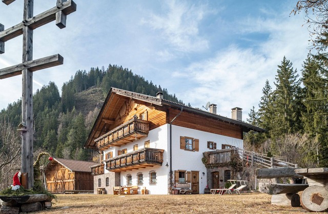 Ferienwohnung "Thomasegg Hof Linde" mit Bergblick, Gemeinschaftsgarten und WLAN