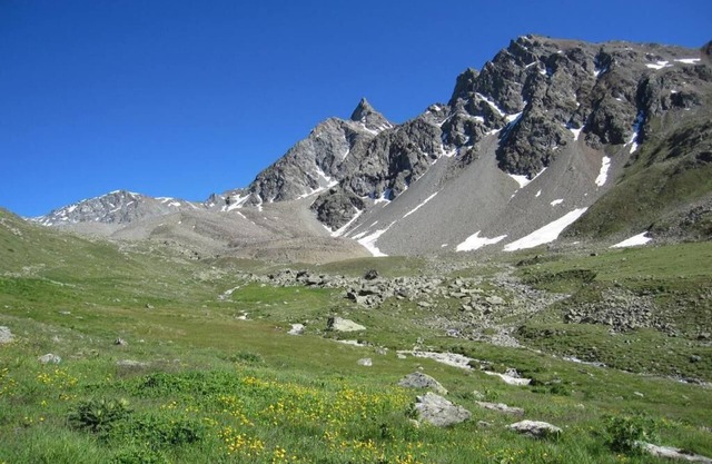 Holiday apartment Tschierv for 1 - 4 persons with 1 bedroom - Holiday apartment