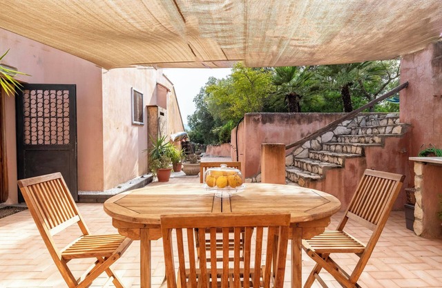 Ferienwohnung Ulivi in Villa Belvedere in der Nähe dem Strand