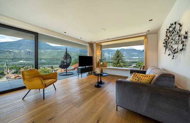 Ferienwohnung "Videre Penthouse Lodge Exclusive" mit Bergblick, WLAN & Terrasse