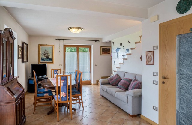 Ferienwohnung "Villa Fiore" mit Bergblick, 2 privaten Terrassen und WLAN