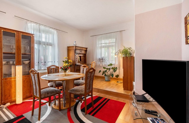 Ferienwohnung mit Pool - Moritzburg, mit privater Terrasse und Wi-Fi