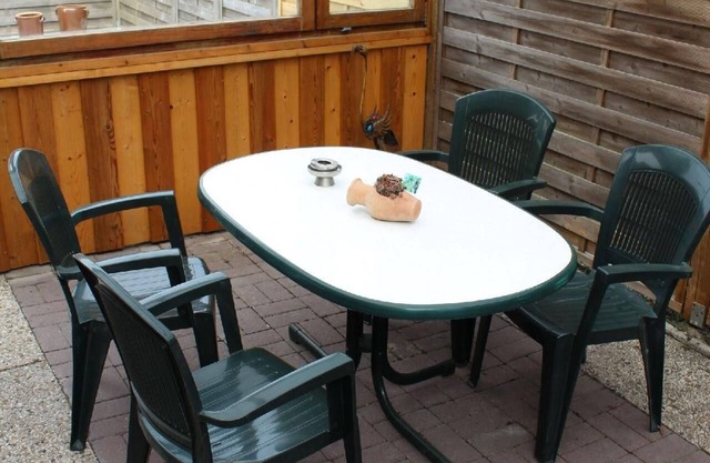 Ferienwohnung Wiesmoor für 2 - 4 Personen mit 2 Schlafzimmern - Ferienwohnung