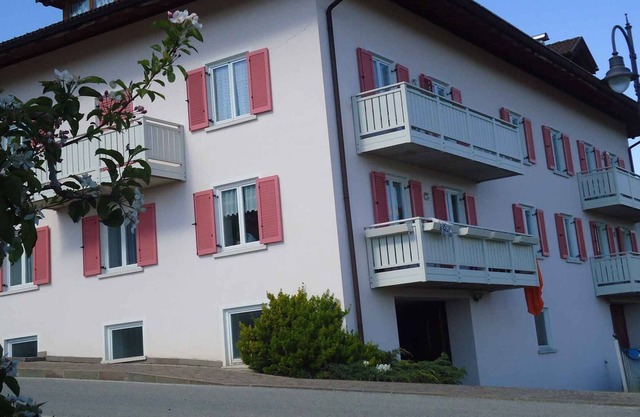 Ferienwohnung con balcone