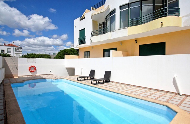 Holiday Apartment with Pool in Tavira