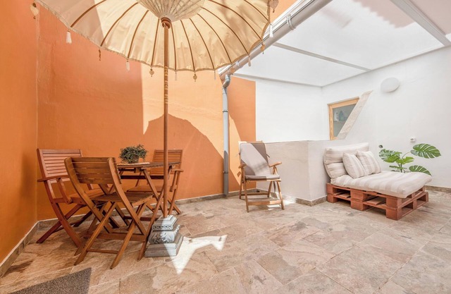 Ferienhaus 'Casa Tía Julia' in Strandnähe mit WLAN und Terrassen