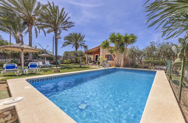 Ferienhaus 'Buganvilla Es Trenc' mit privatem Pool, WLAN und Klimaanlage