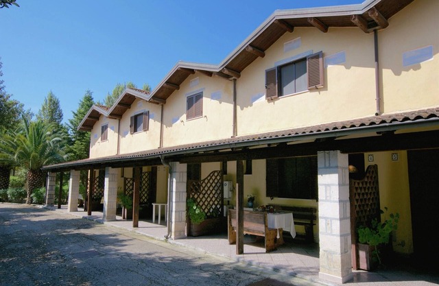 Einladendes Ferienhaus in Trinitapoli mit Swimmingpool