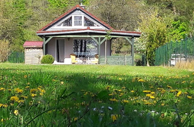 Ferienhaus Josephine direkt am See mit Boot und Kamin - FH Josephine & Jasmin am See mit Boot u.