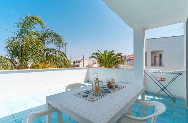 Ferienhaus 'La Perla - Zaffiro' mit Balkon und Klimaanlage