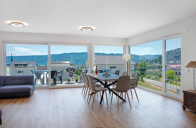 Ferienhaus 'Aura Obergeschoss' mit privatem Garten, Balkon und Wi-Fi