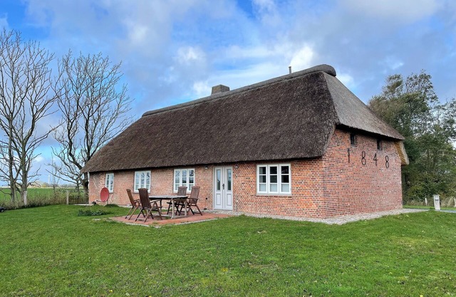 Ferienhaus Nele - Terrasse, Sauna, eingezäunter Garten, 3 Schlafzimmer, Kamin