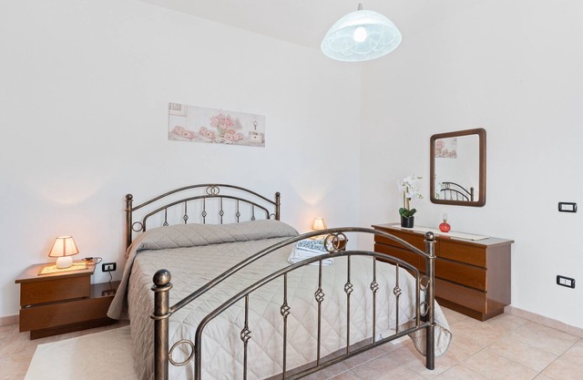 Holiday Home 'Mari E Monti' with Sea View, Wi-Fi and Air Conditioning