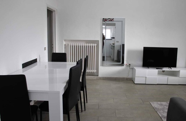 Holiday Home 'Affittacamere Da Lory' with Private Garden and Wi-Fi
