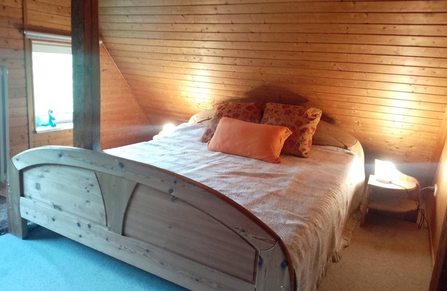 Holiday Home 'Alte Schule' with Private Terrace, Private Garden and Wi-Fi