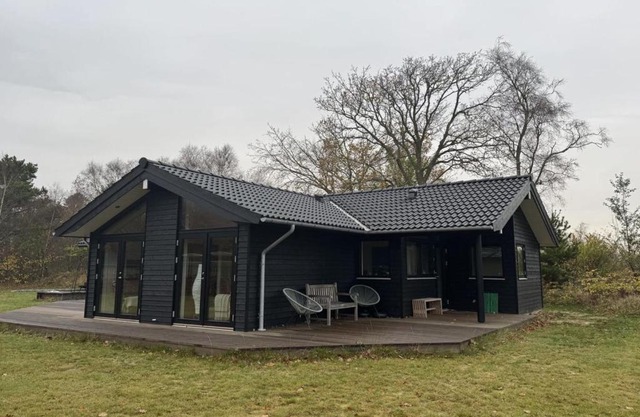 Holiday Home Angelie - from the sea by Interhome