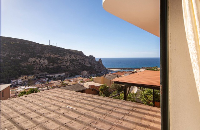 Holiday Home 'Appartamento Panoramico sul Mare' with Sea View & Terrace