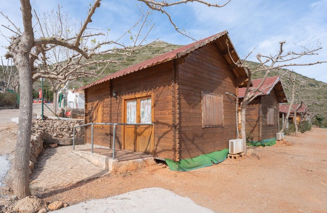 Ferienhaus 'Barraca Adaptado B' mit Bergblick, WLAN und Klimaanlage