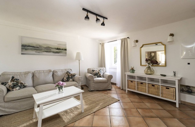 Ferienhaus 'Bed and Breakfast Biancalana' mit Bergblick, privater Terrasse und WLAN