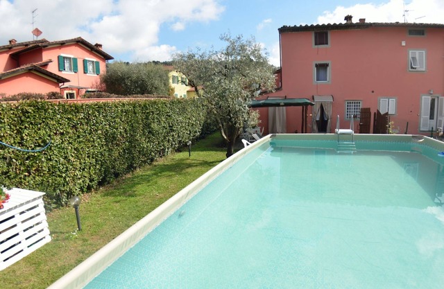 Hausteil zwischen Lucca und der Versilia, W-Lan, privates Schwimmbad
