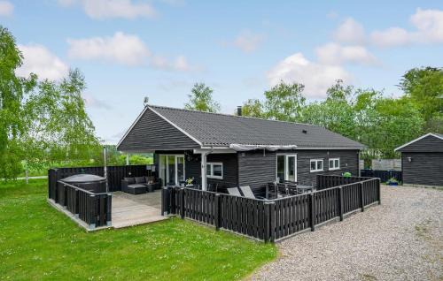 Holiday Home Blåbærvænget Humble Vi