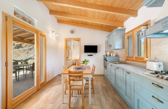 Holiday Home 'Blanca' with Mountain View, Private Terrace and Air Conditioning