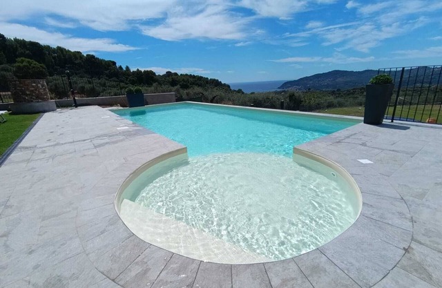 Ferienhaus Casale Filiberto Golfo mit Meerblick, Garten und WLAN