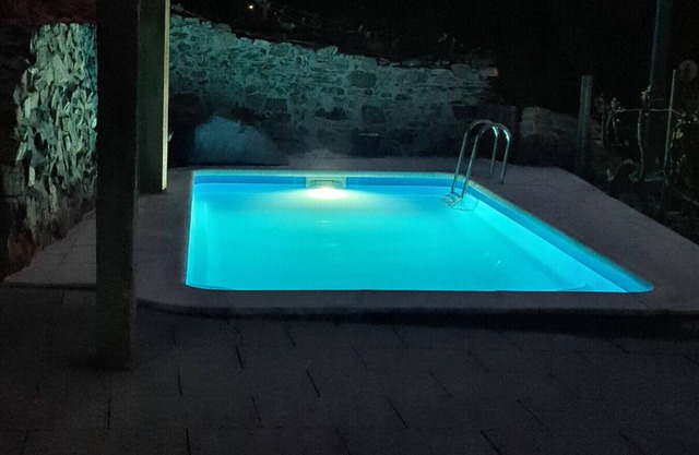 Holiday Home 'Casa Curral Do Alqueve' with Mountain View, Private Pool and Wi-Fi