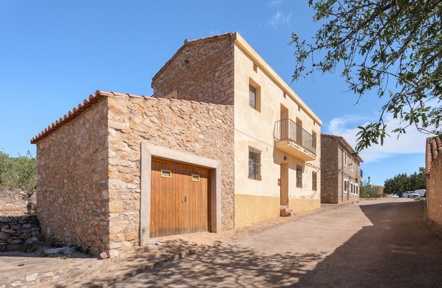 Ferienhaus 'Casa Del Practicant' mit Bergblick, privater Terrasse und eigenem Garten