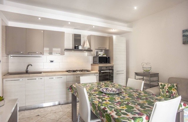 Ferienhaus Casa Vacanze Giulia e Elisa in Strandnähe mit Garten und WLAN