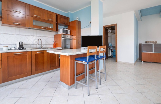 Holiday Home 'Casa Murru' with Balcony, Wi-Fi and Air Conditioning