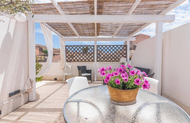 Ferienhaus 'Casa Neathon' mit WLAN, Terrasse & Balkon