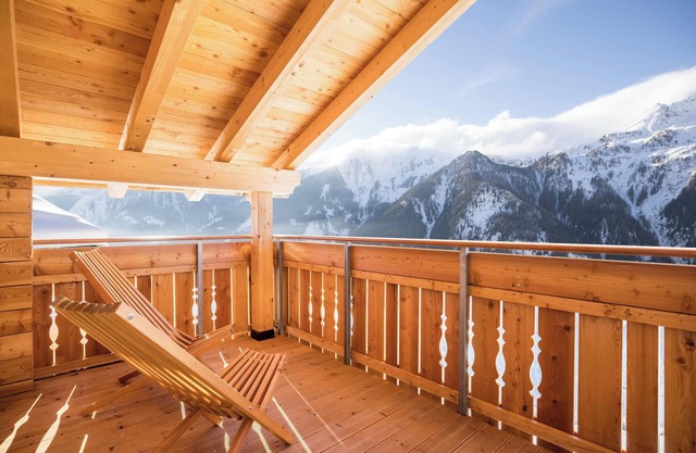 Ferienhaus "Chalet Henne-Hochgruberhof" in idyllischer Berglage mit eigener Sauna