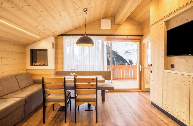 Ferienhaus "Chalet Reisnock-Hochgruberhof" in idyllischer Berglage mit Sauna