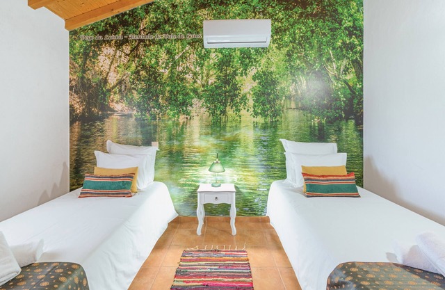 Ferienhaus 'Clarinha' mit Bergblick, Wi-Fi und Klimaanlage