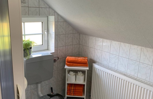 Holiday Home 'Deichperle Anton' with Private Terrace and Wi-Fi