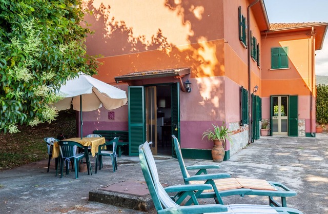 Holiday Home 'Delle Nocciole' with Shared Terrace