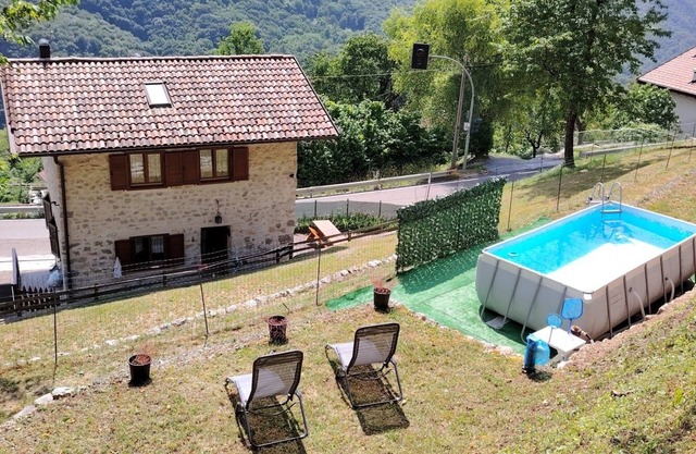 Ferienhaus 'Della Melania' mit Bergblick und Wi-Fi
