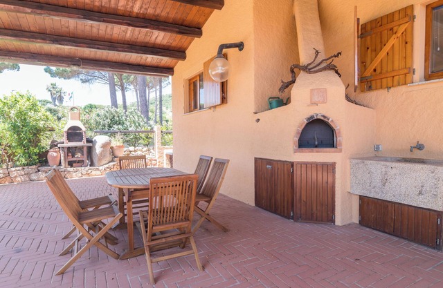 Ferienhaus "Domus Mea" mit Meerblick, WLAN, Garten und Terrasse