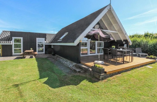 Holiday Home Elbert - 100m from the sea by Interhome