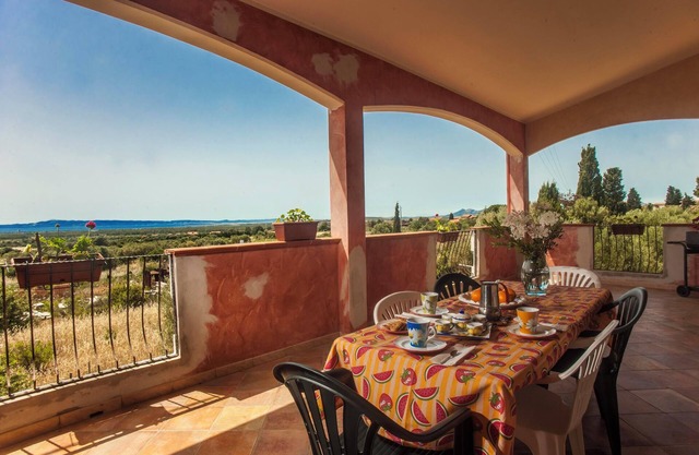 Ferienhaus "Elena" mit Meerblick, Klimaanlage & Terrasse