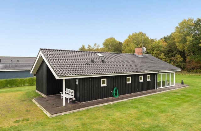 Holiday Home Femke - 250m to the inlet by Interhome