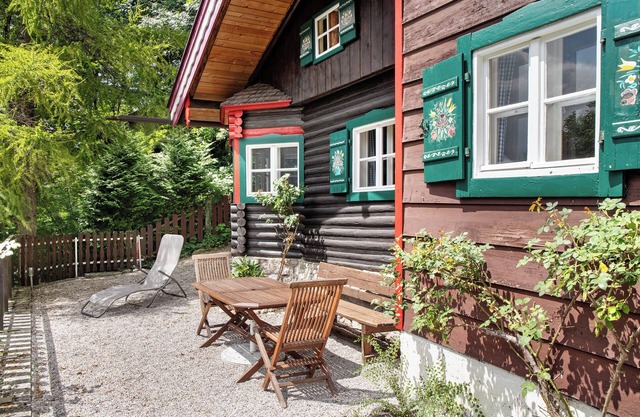 Ferienhaus 'Ferienhaus Zaunkönig' mit Bergblick und privater Terrasse
