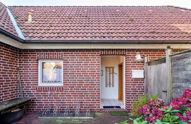 Ferienhaus 'Ferienhaus Inselkate' mit privater Terrasse, privatem Garten und WLAN