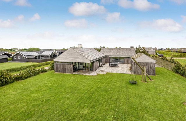 Holiday Home Flovt Havevej