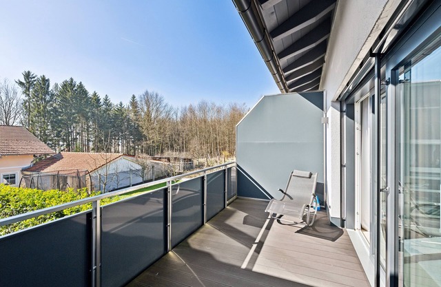 Holiday Home 'Forest Sun' with Mountain View, Private Terrace and Wi-Fi