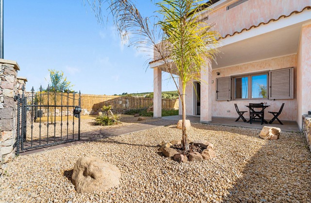 Ferienhaus 'Giada' mit Bergblick, Wi-Fi und Klimaanlage